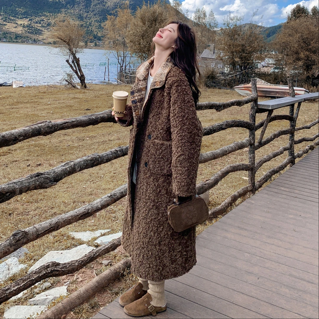 韩系两面穿格纹撞色皮毛一体长款仿羊羔毛外套女冬季2025款厚棉服