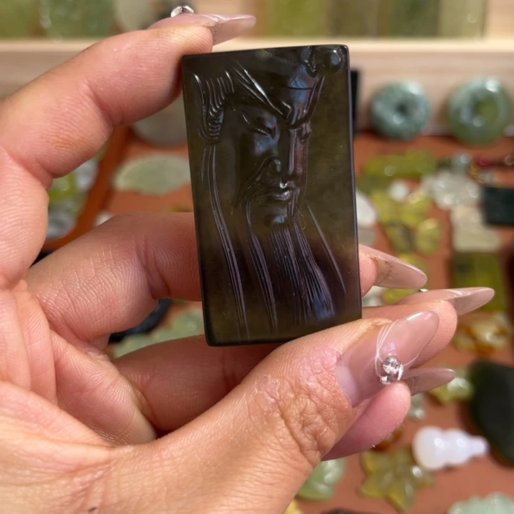 蛇纹石玉合金颈饰