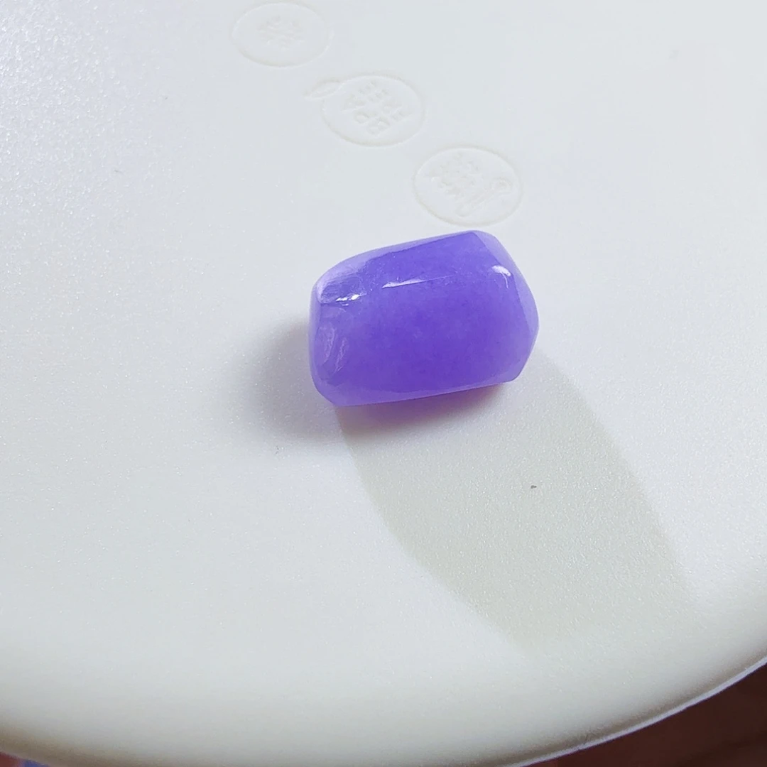 翡翠未镶嵌颈饰红紫随行