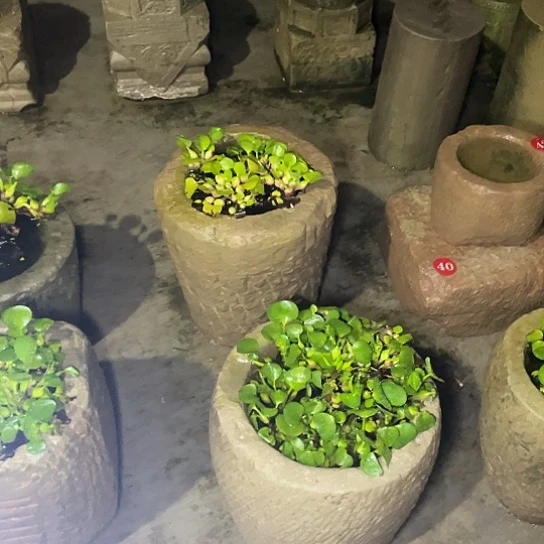 石材两个石臼一对石鼓