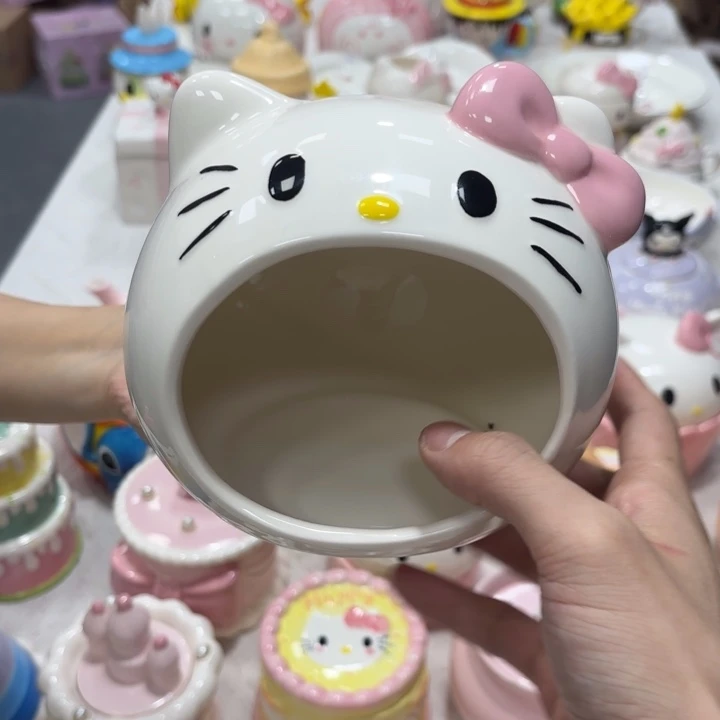 紫砂在干嘛呀亲爱呢