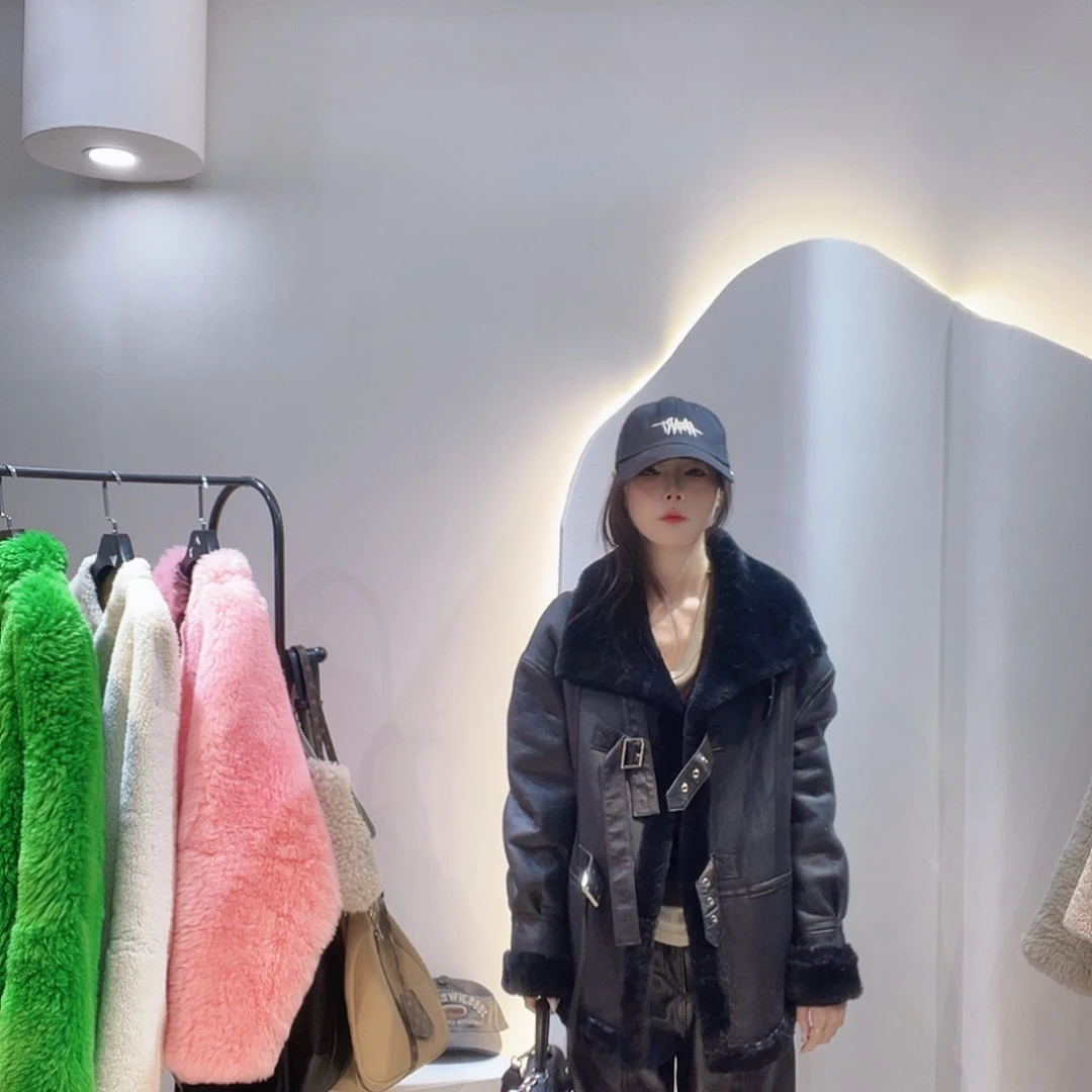 真皮皮毛一体外套007/120斤内