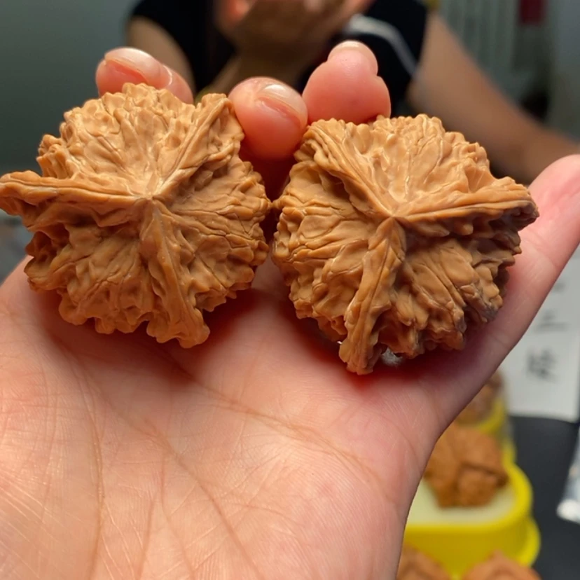 【闪购商品】把件桃核P**Z21号三棱子