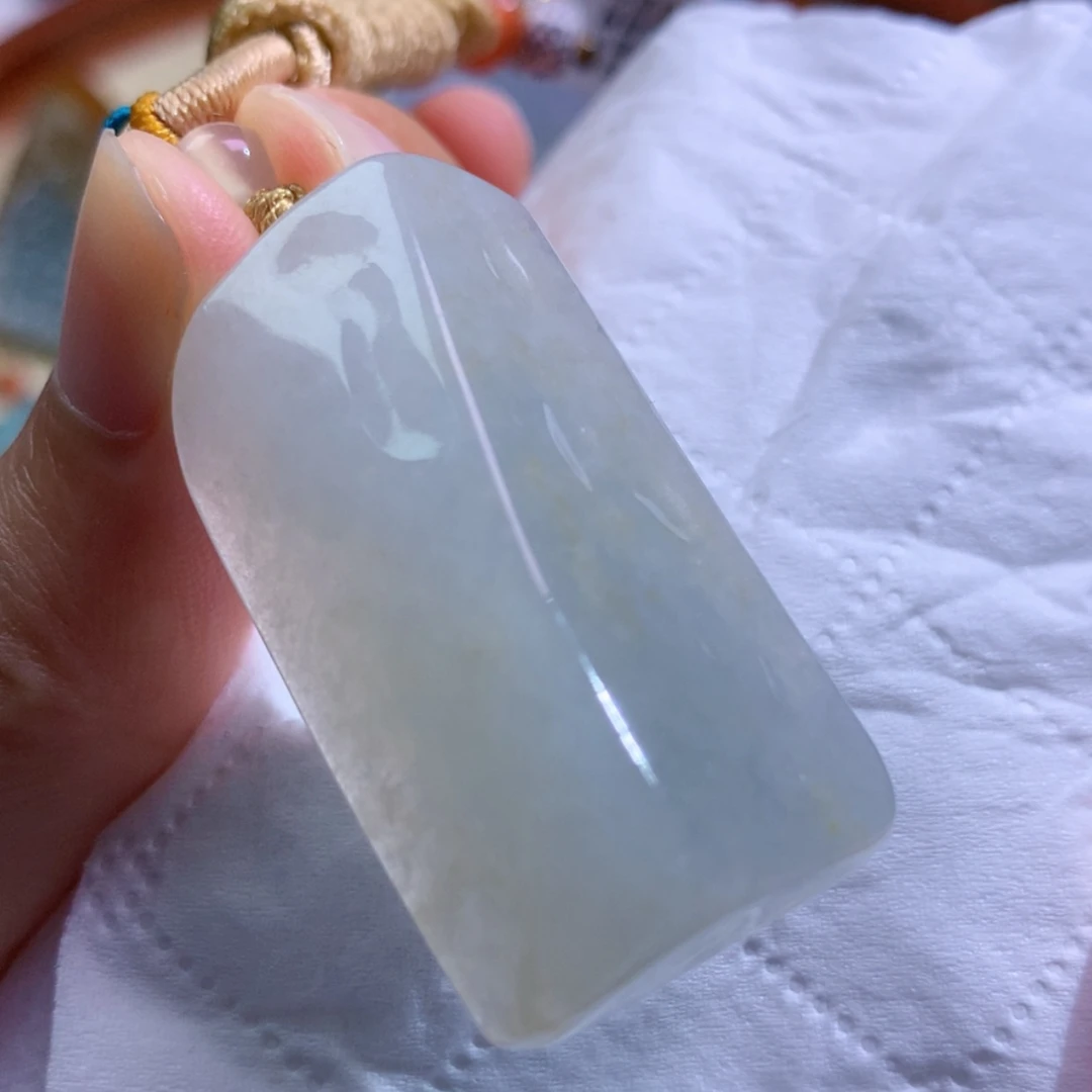 【闪购商品】翡翠未镶嵌吊坠(不含链)