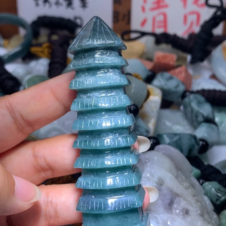 翡翠未镶嵌颈饰保真天然A货翡翠