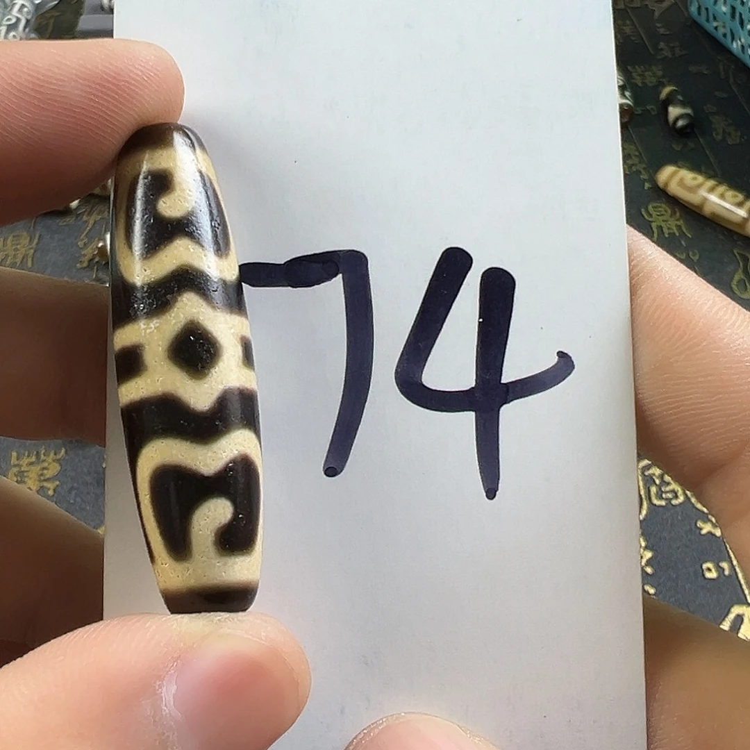 玛瑙/玉髓颈饰未镶嵌蚂*