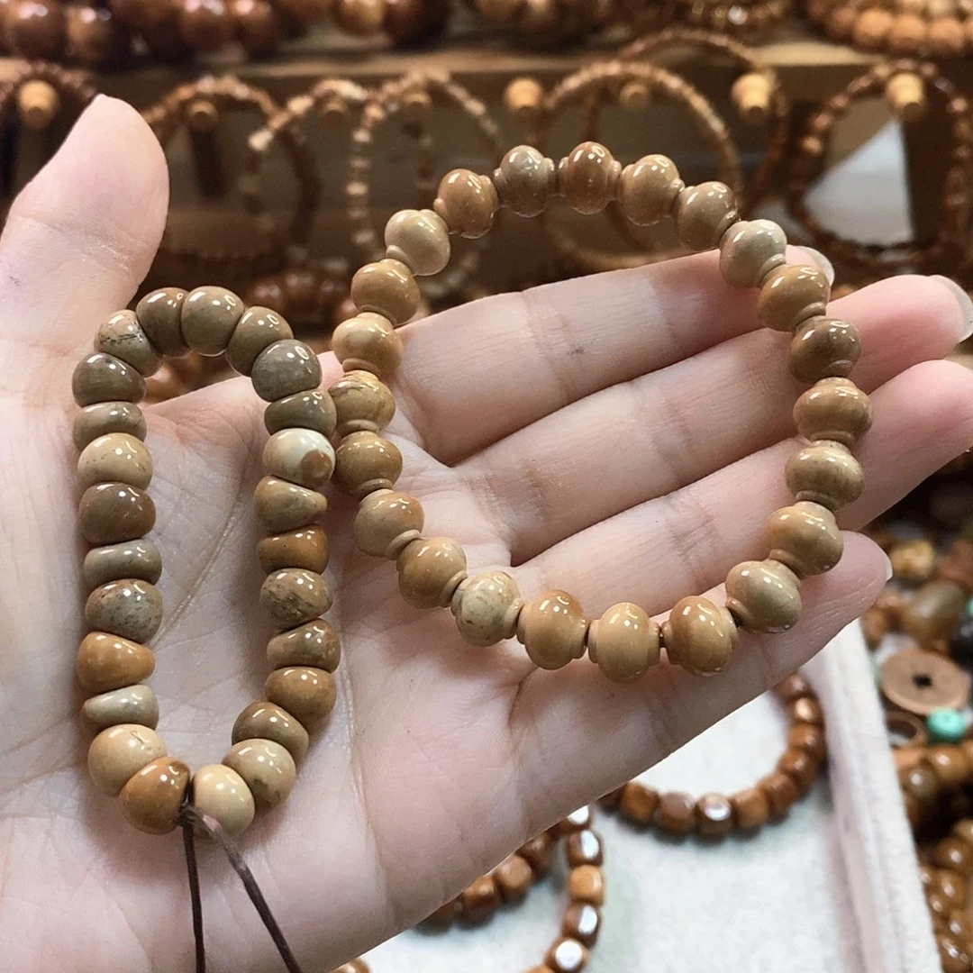 库克吊坠妖花灯笼和手捻妖花