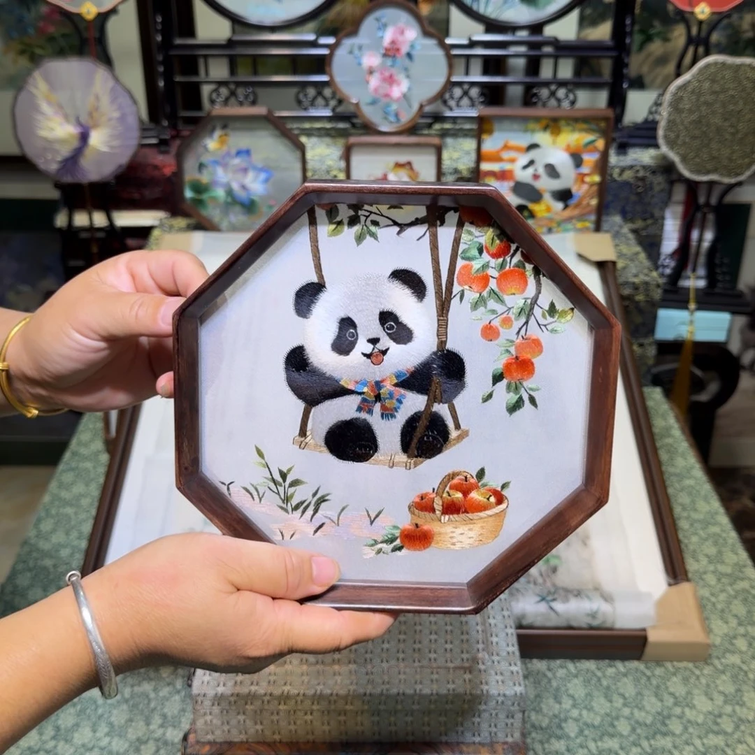 刺绣手工苏绣工艺制作技艺精湛