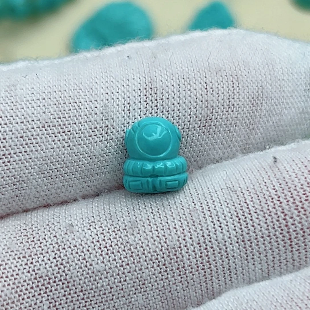 绿松石绿松石未镶嵌