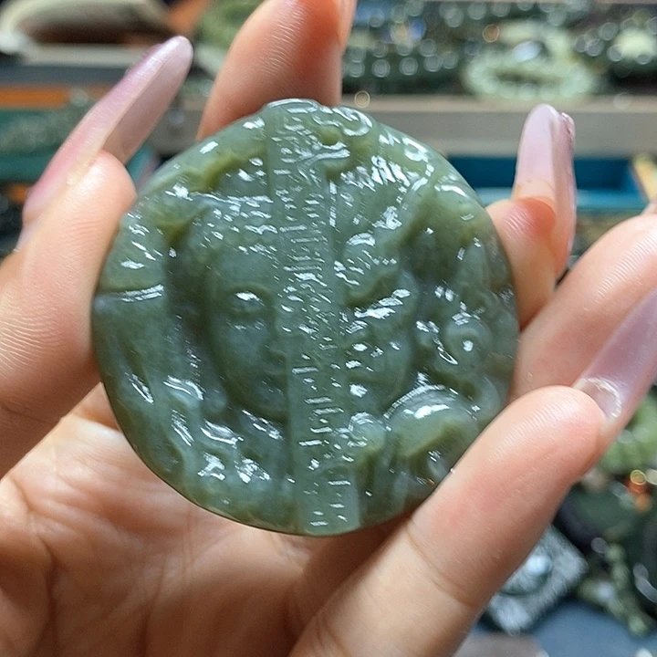 和田玉未镶嵌挂件