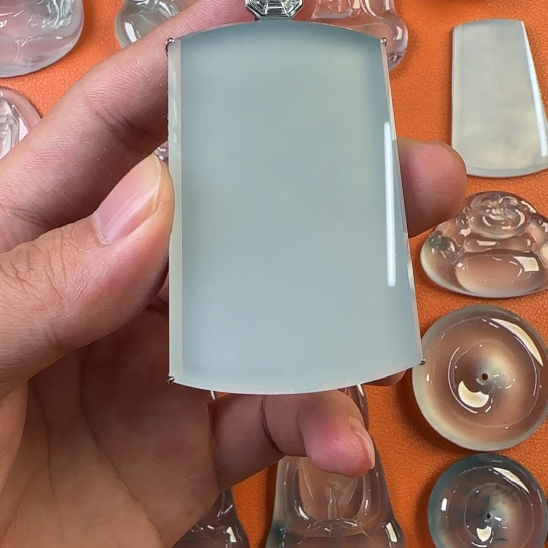 定制翡翠未镶嵌天然