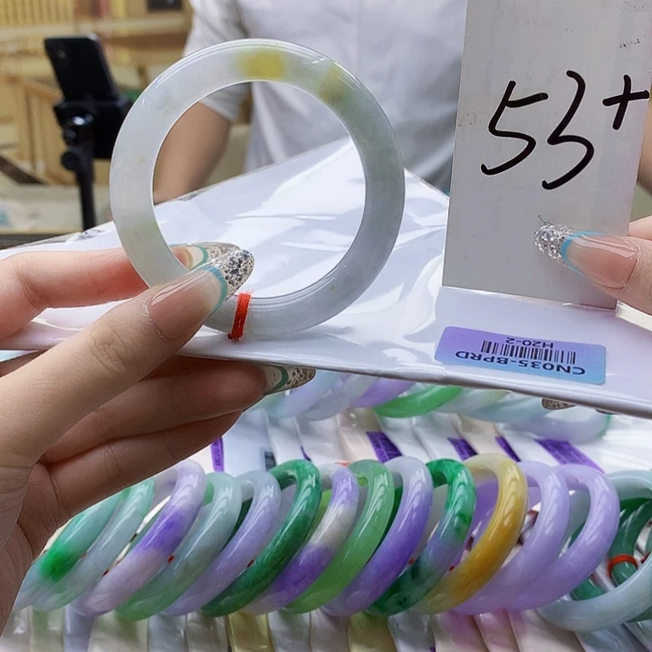 翡翠未镶嵌手镯nn