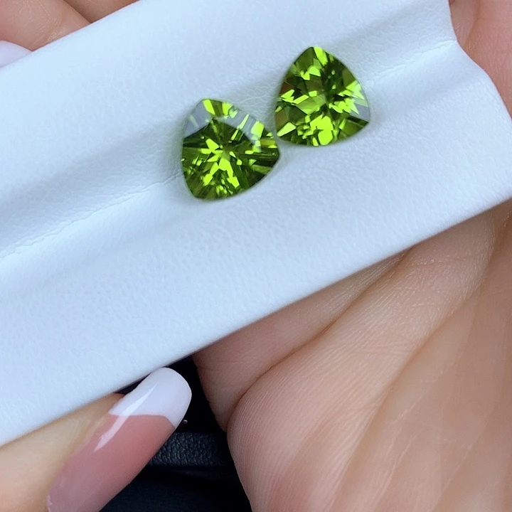 裸石未镶嵌橄榄石角9橄榄石一对