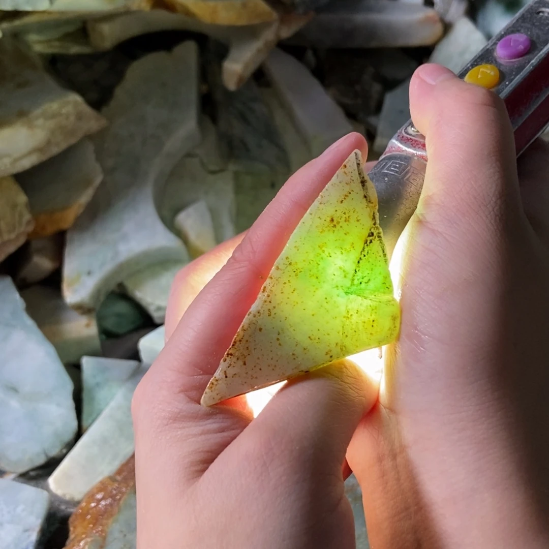 未镶嵌挂件翡翠天然翡翠