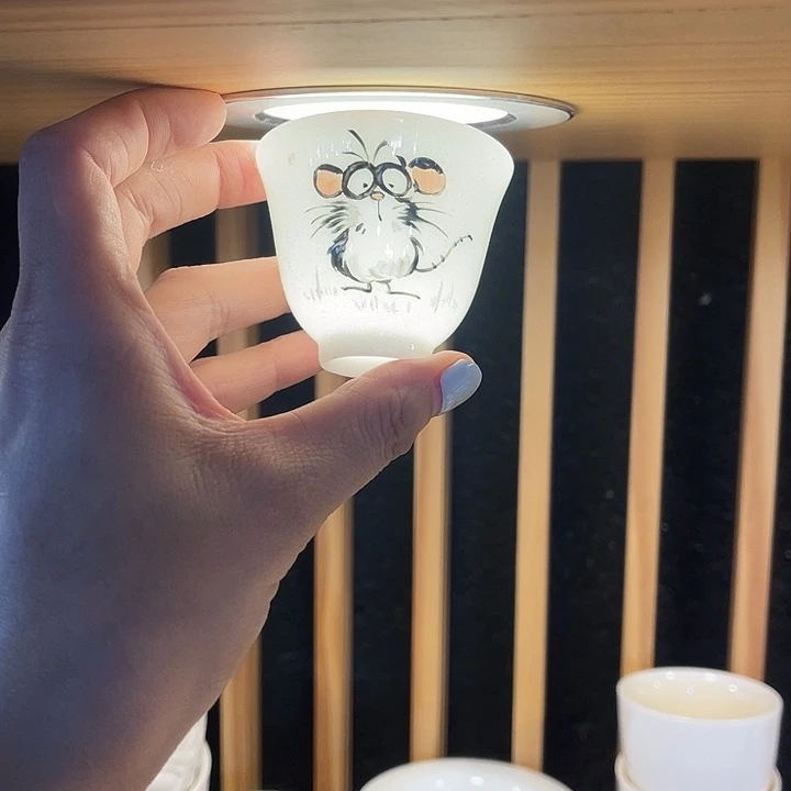 福利待遇多多哦哦哦
