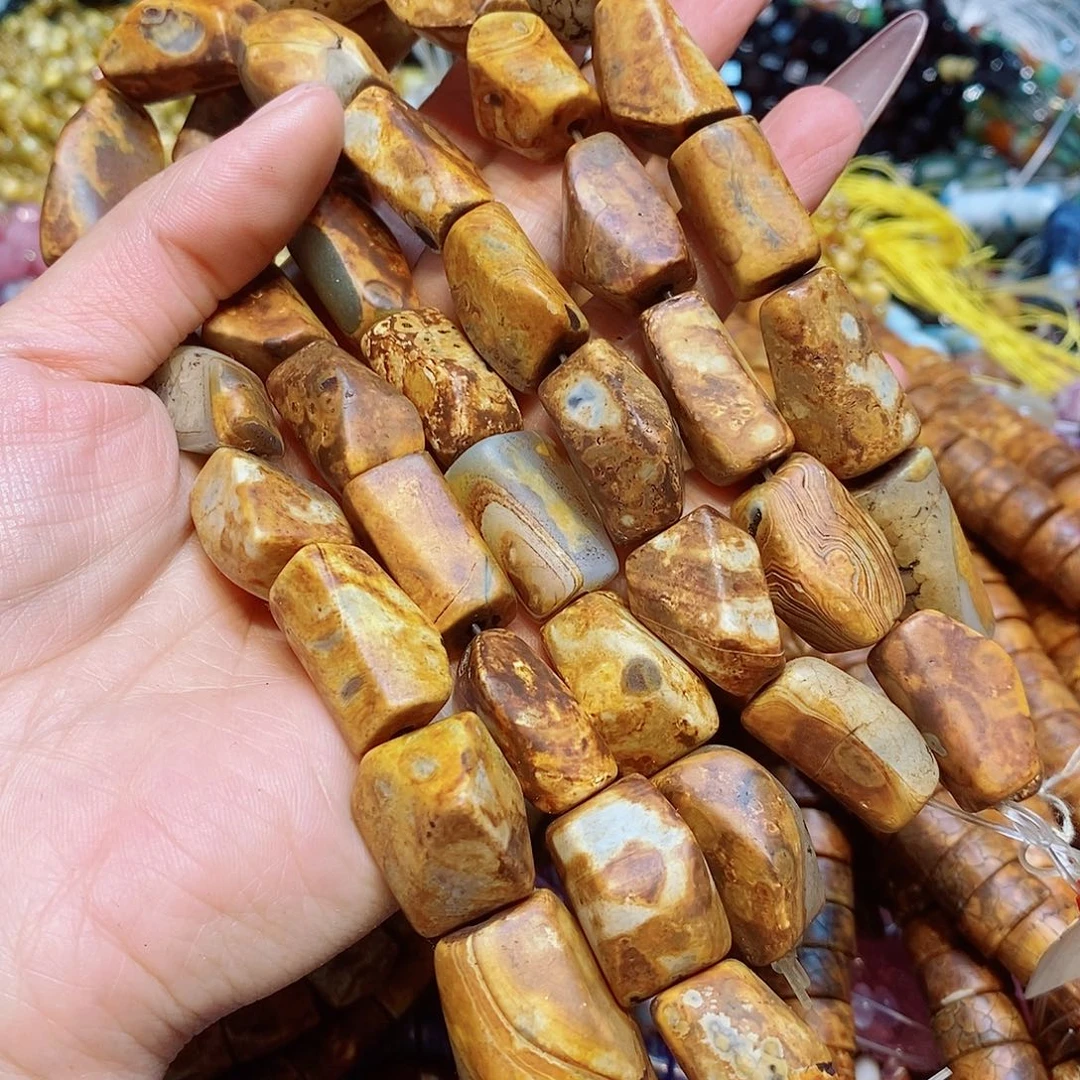 玛瑙/玉髓散珠复古老玛瑙不定型一条