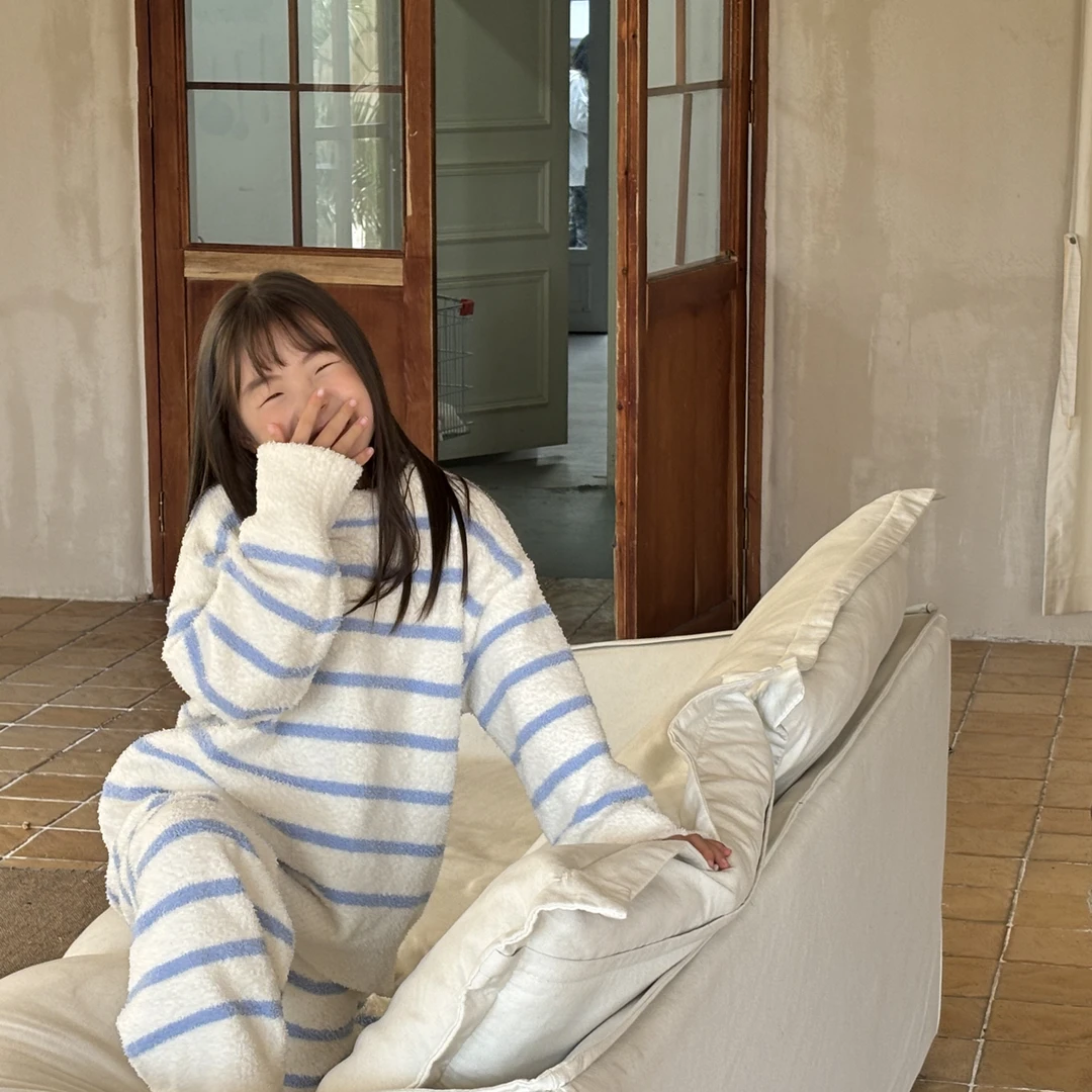 【家居服】亲子秋冬加厚半边绒条纹休闲家居服套装