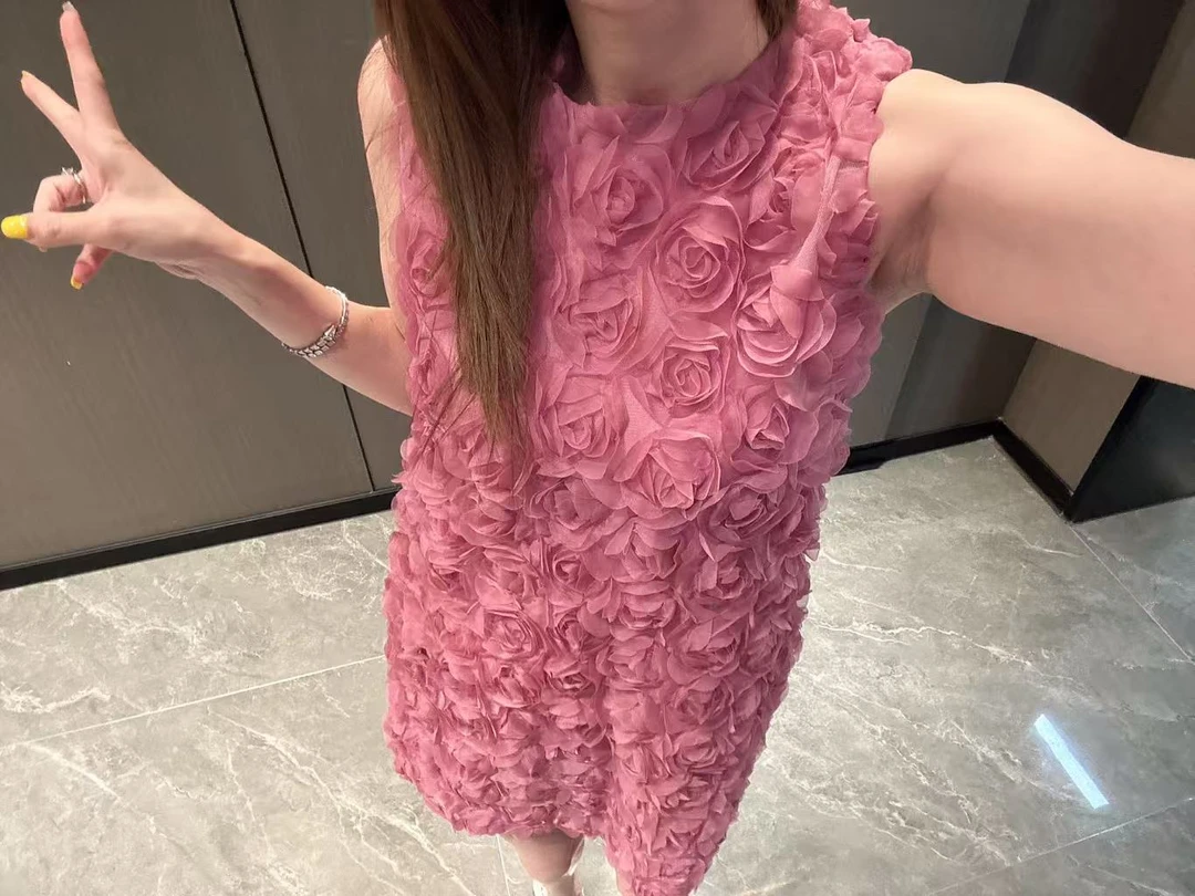 【BG原创轻奢】2025春夏新款法式千金独特立体花朵玫瑰花无袖背心裙