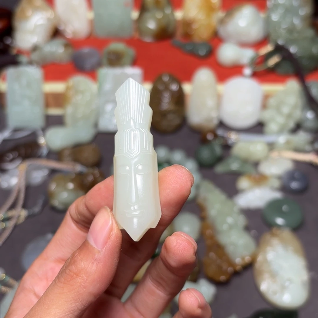 和田玉未镶嵌颈饰s****n