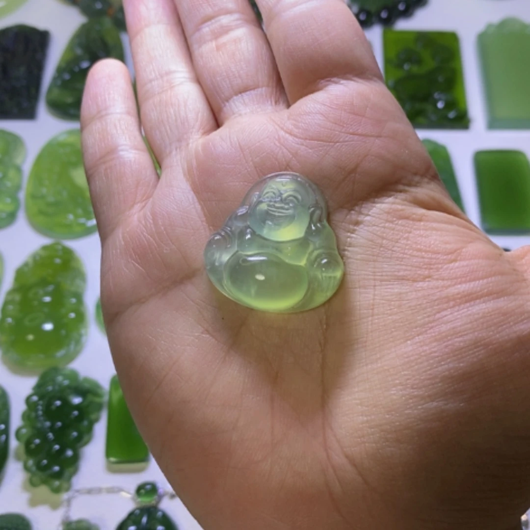 【闪购商品】未镶嵌蛇纹石玉颈饰