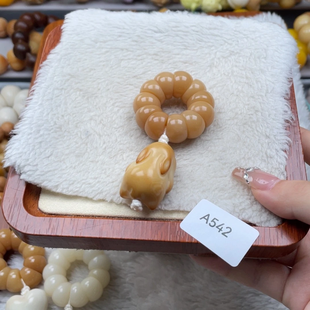 菩提根/象牙果手串瑕A542蒜瓣手捻13mm一串随机