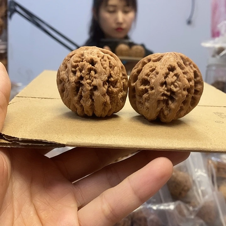 把件文玩核桃44红皮粗筋