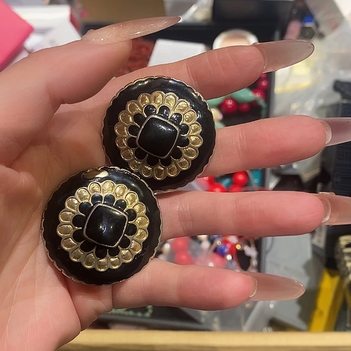 高***描花岗石铁合金中古香水沐浴露持久留香