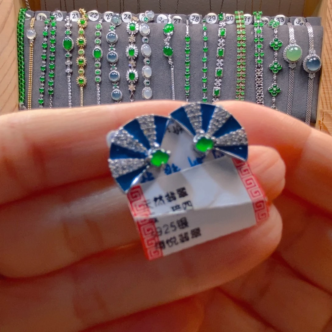 颈饰银S925镶嵌翡翠翡翠耳钉