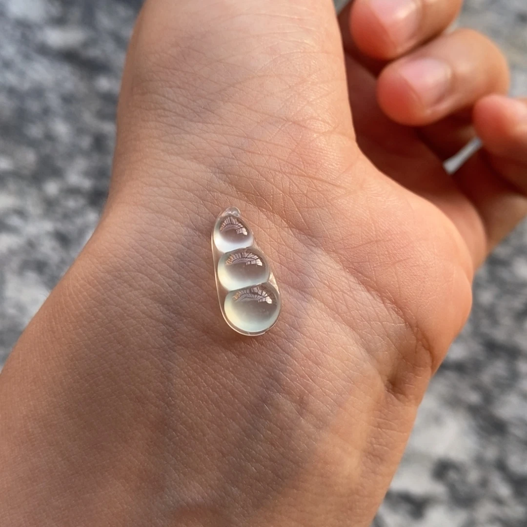 颈饰未镶嵌翡翠豆子
