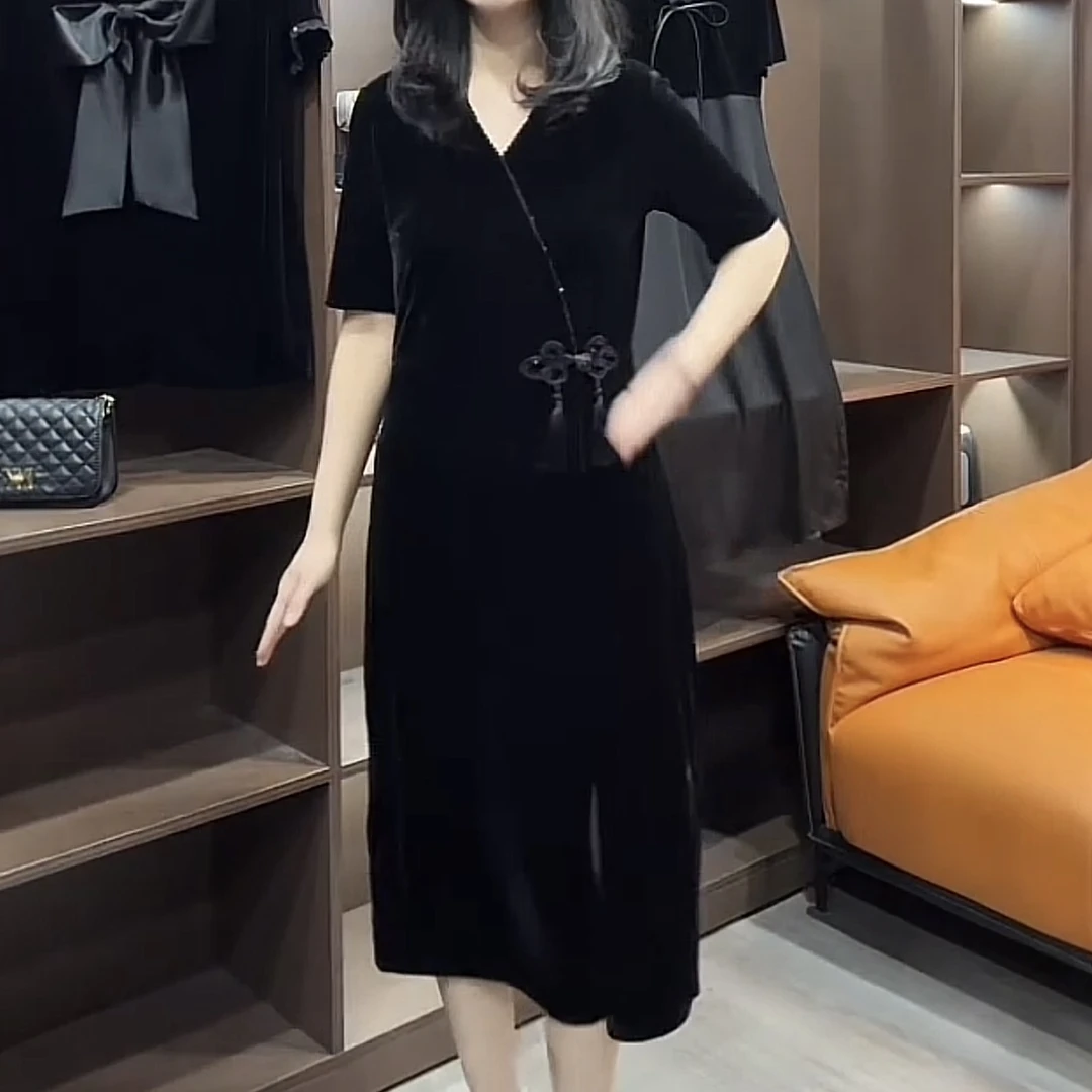 【玖月女装】侧流苏盘扣丝绒连衣裙3122