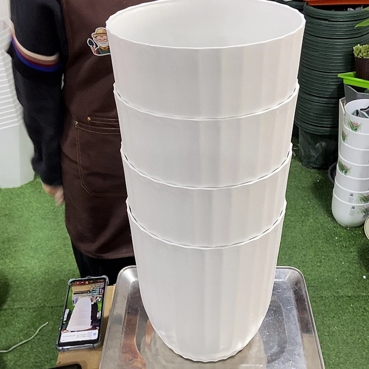 FA220口21.5高24.5白色带拖4只