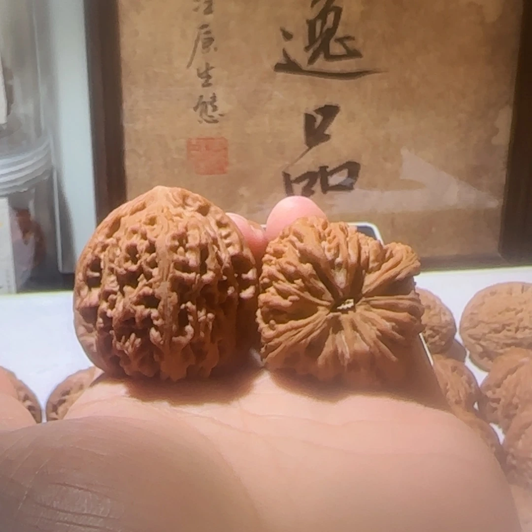 @***²41.5全家福村一代南疆石