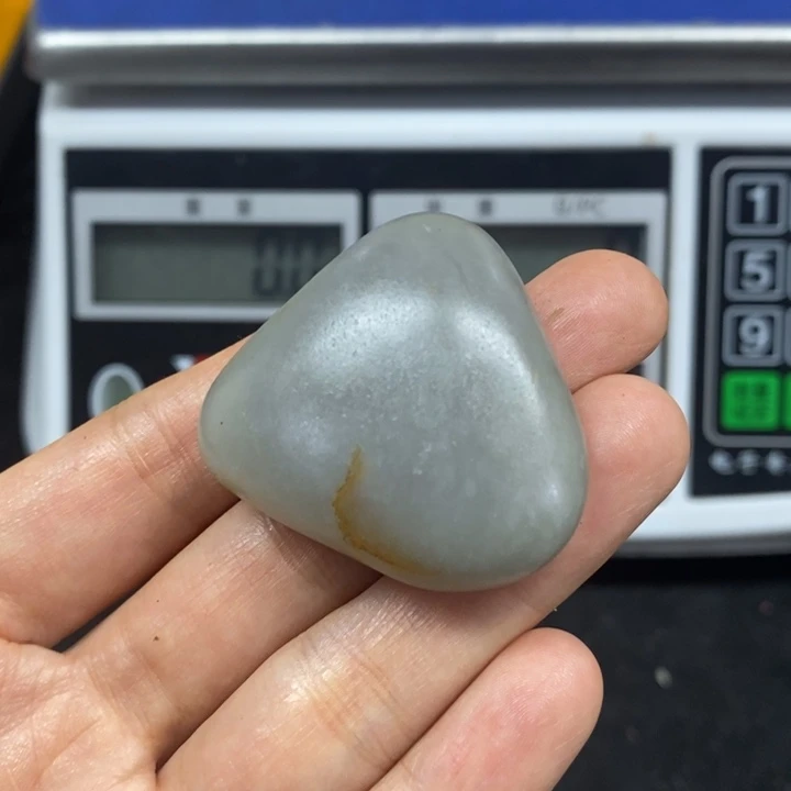 未镶嵌和田玉（糖玉）挂件