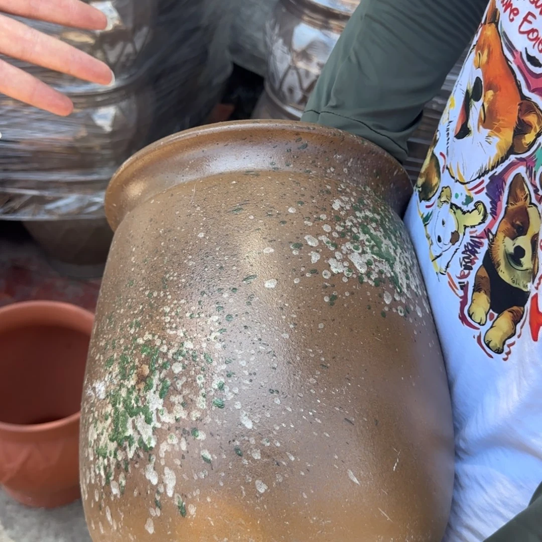 紫砂花盆口25高29瑕疵口失圆