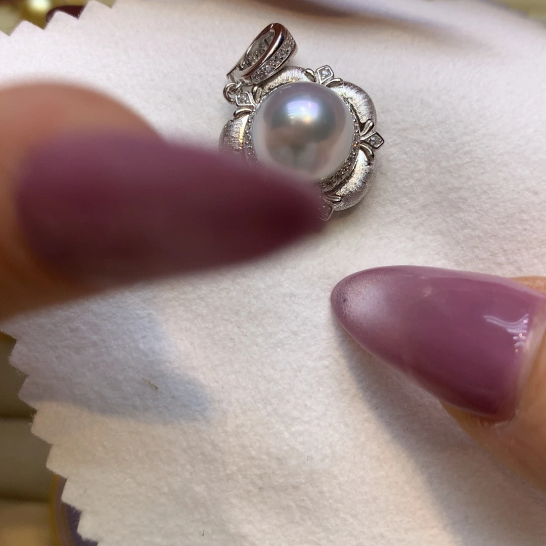 颈饰银S925镶嵌海水珍珠