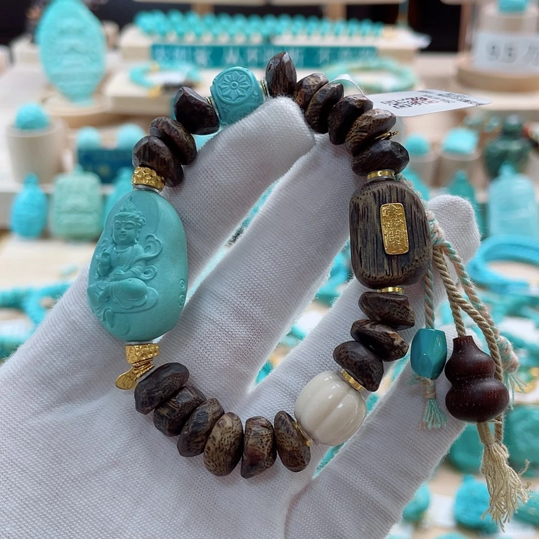 未镶嵌绿松石珠宝奇石