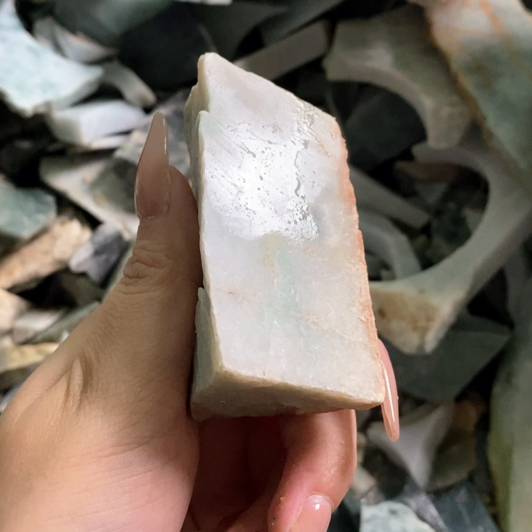 颈饰未镶嵌翡翠天然翡翠