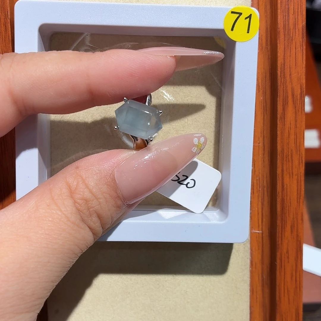 戒指银S925镶嵌水晶闪****✨