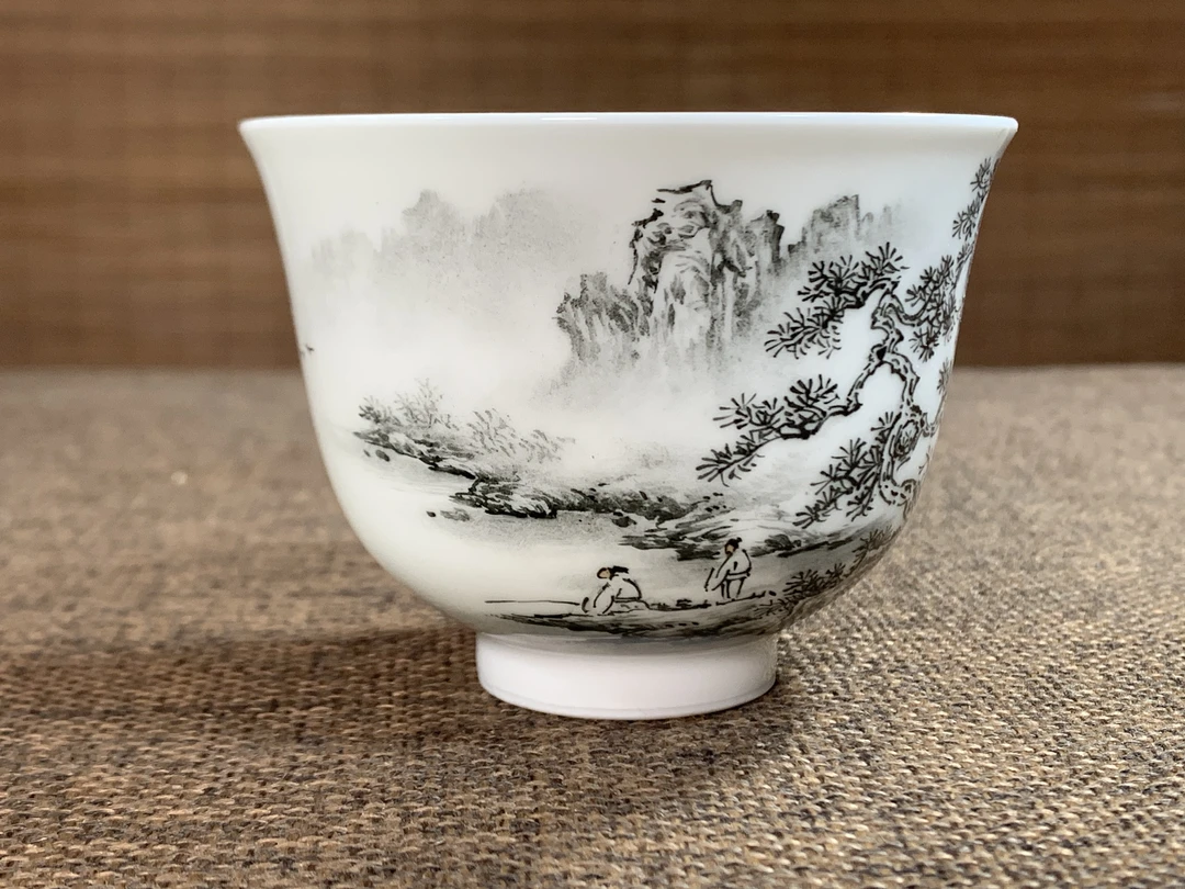 景德镇手绘山水主人杯大号手绘茶杯