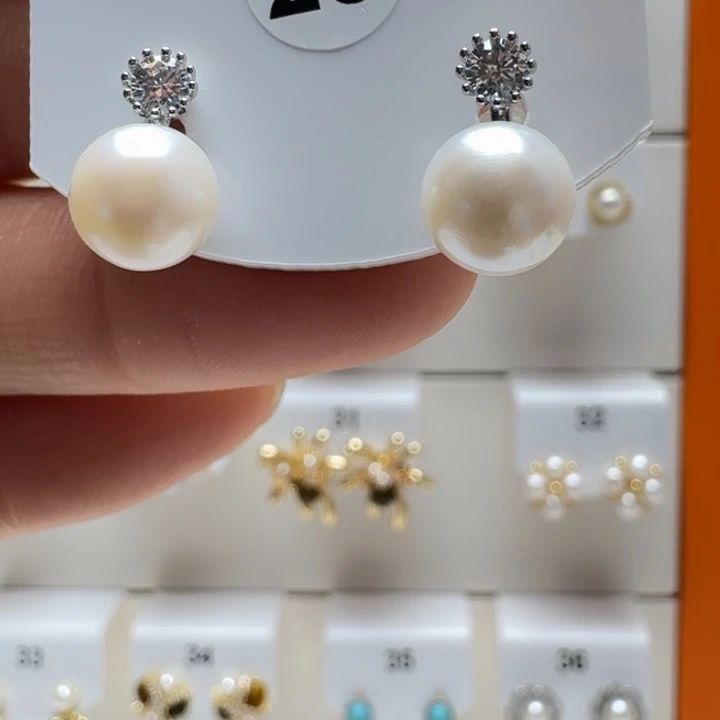 耳饰未镶嵌淡水珍珠