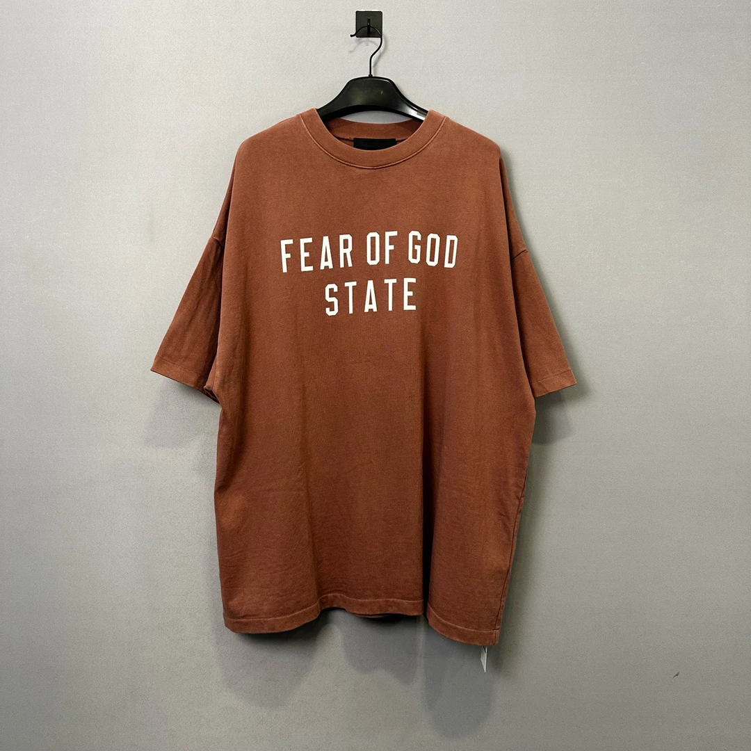 99新  Essentials新款字母短袖/M码/公价1730