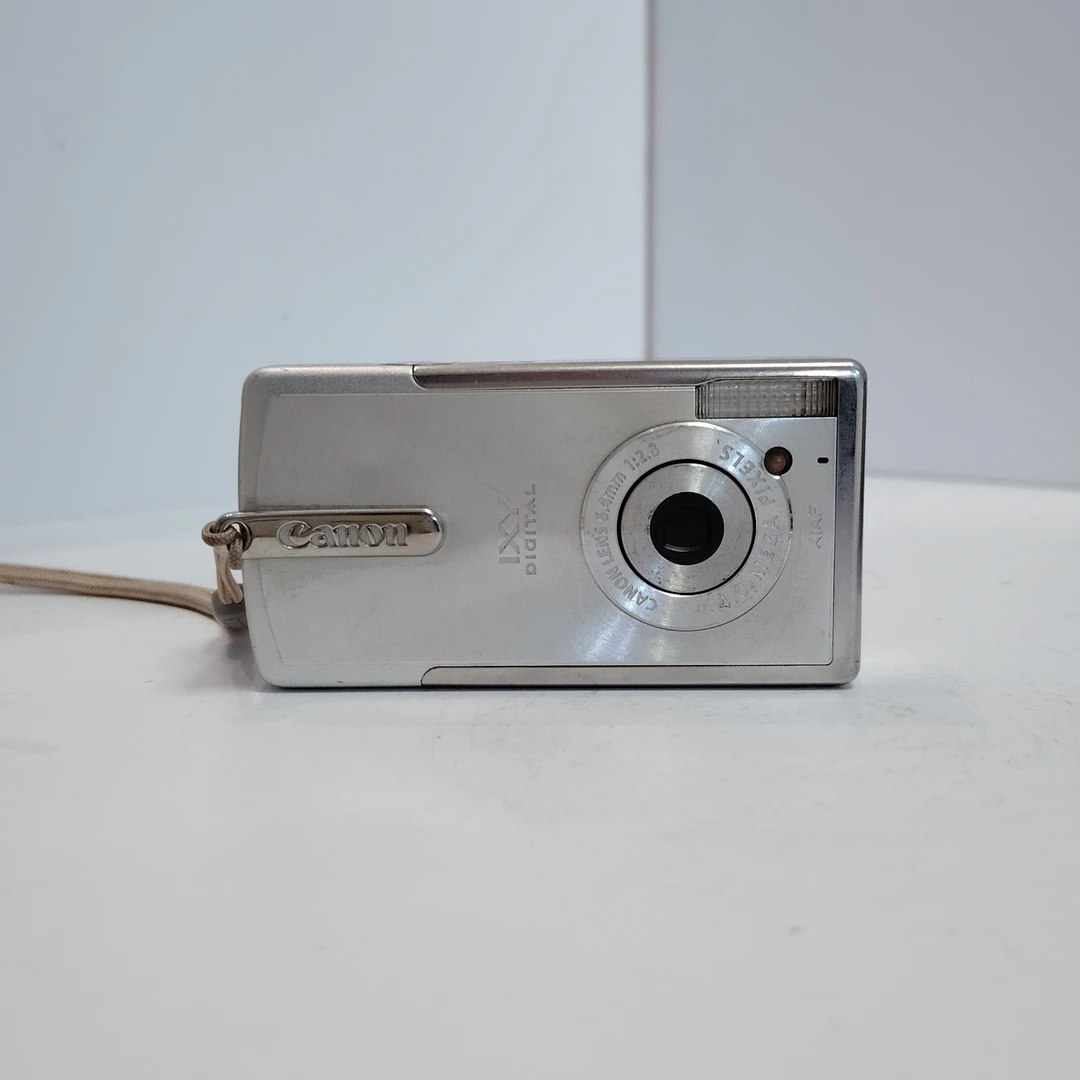 95新 Canon/佳能 ixus i 口红机 95新小巧精致 冷白质感性价比