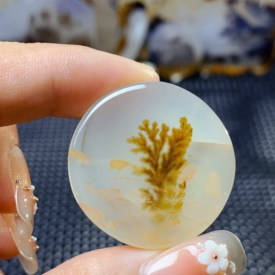 霁***来玛瑙/玉髓未镶嵌珠宝半成品已加镶嵌费