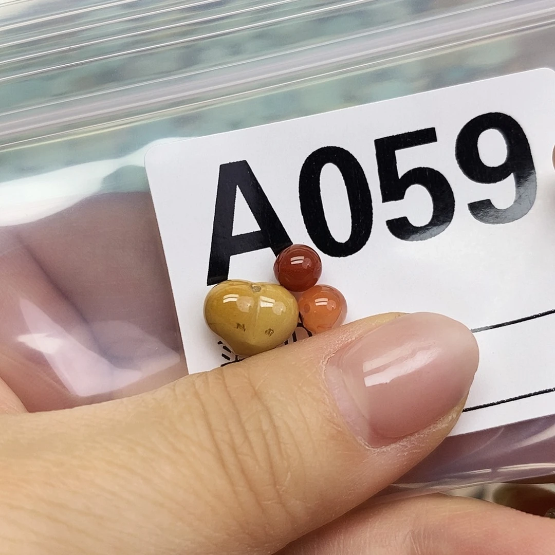 南红玛瑙未镶嵌配饰