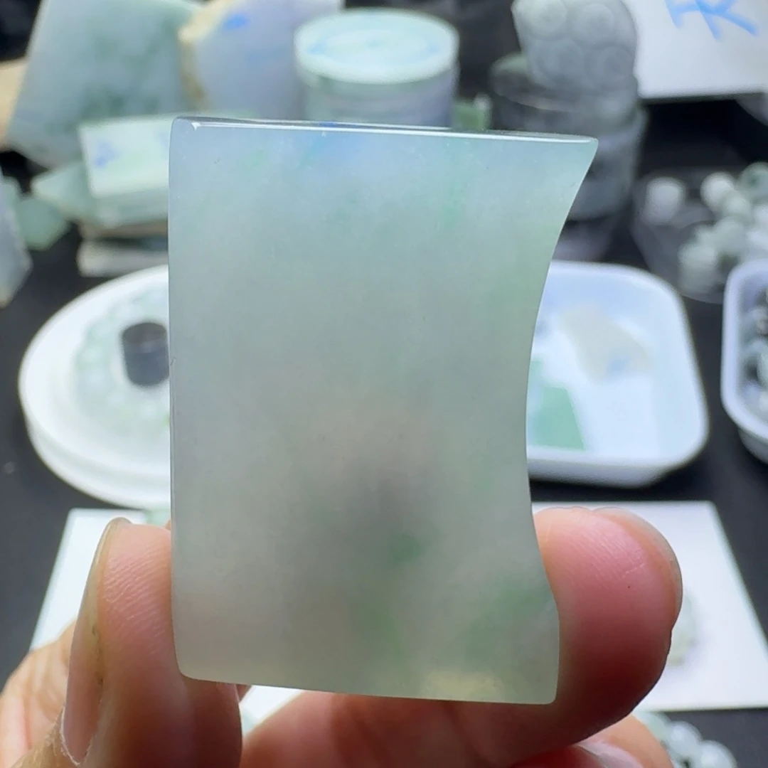 翡翠A货挂件料冰透胶润可定制