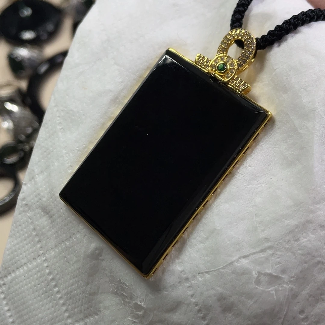 翡翠银S925镀金镶嵌颈饰翡翠