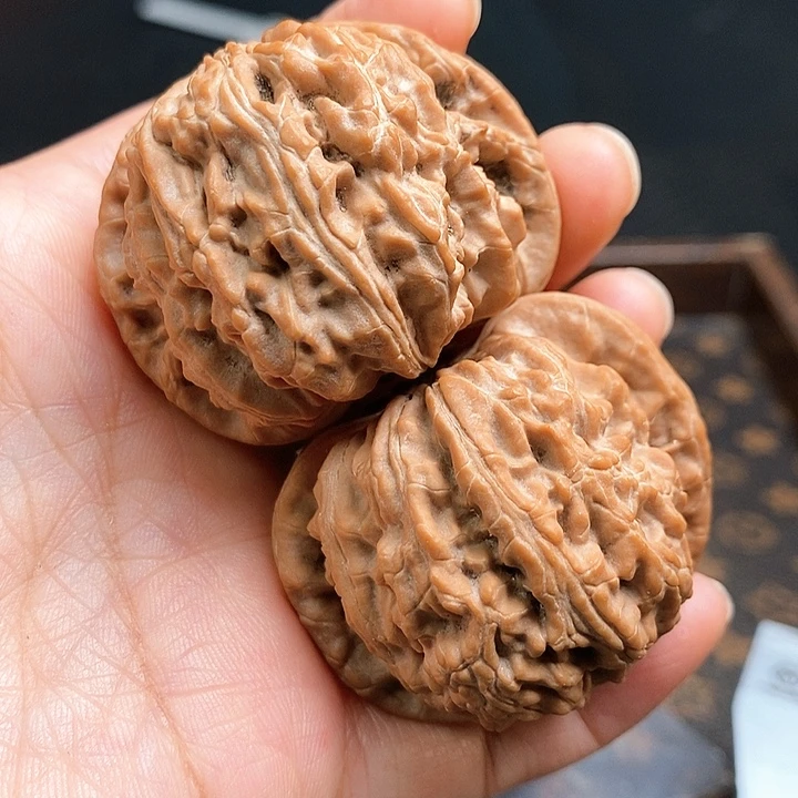 把件文玩核桃闷白44尺