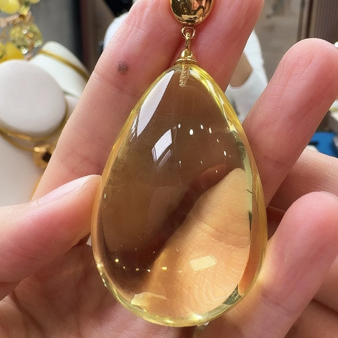 琥珀未镶嵌颈饰吊坠