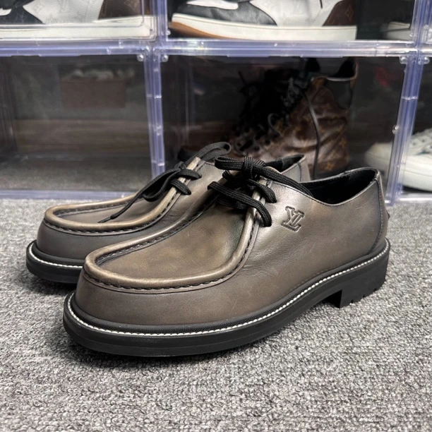 全新未使用 LouisVuitton/路易威登 41.5码 lv男士皮鞋 无盒