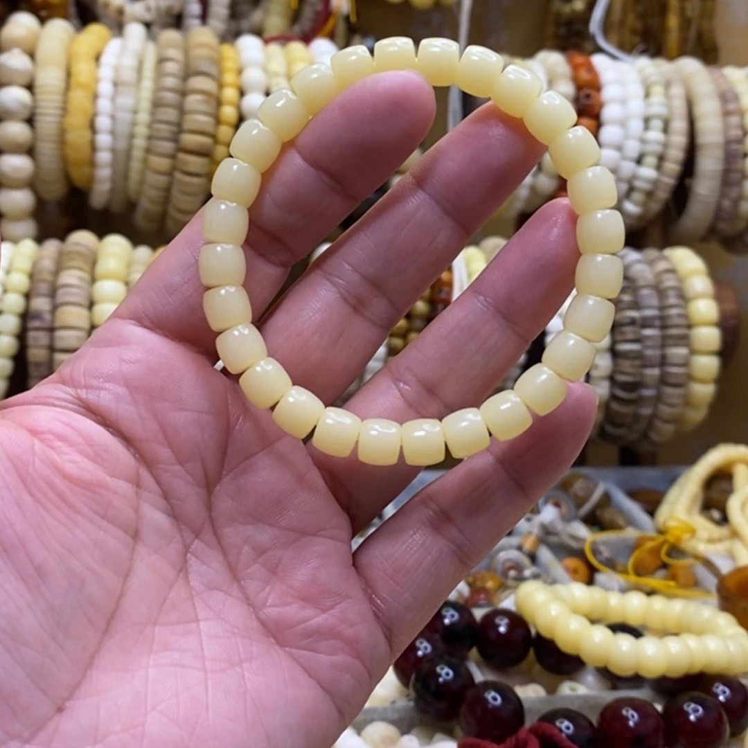 【闪购商品】手串/手链驼骨莲*哥